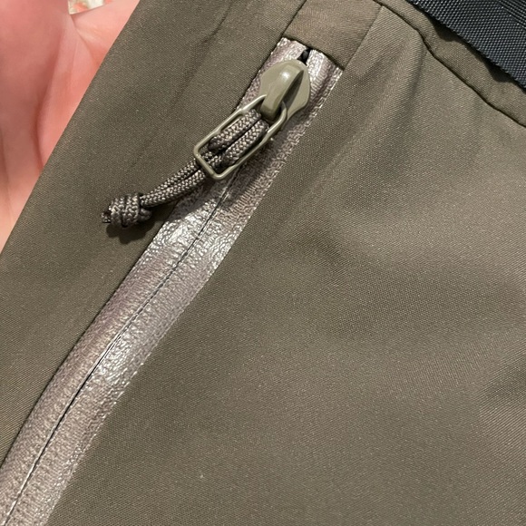Arc’teryx Stingray Ski Pants - Picture 8 of 14